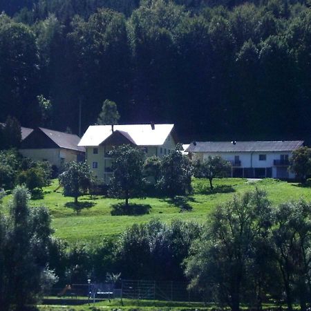 Ferienwohnung Huber Engelhartszell Exterior foto