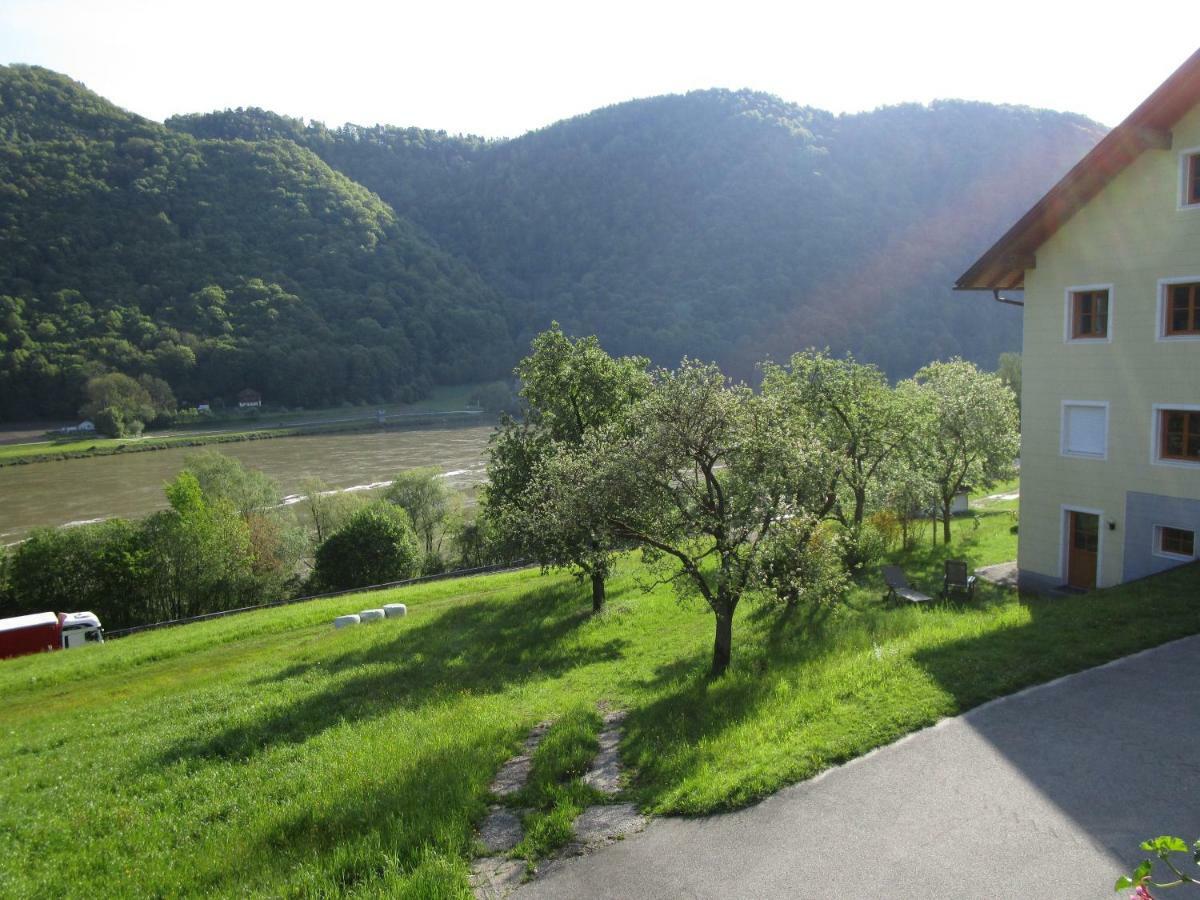 Ferienwohnung Huber Engelhartszell Exterior foto